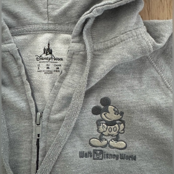 Disney Parks Women’s Full Zip Sweater - Size Small - Picture 3 of 4